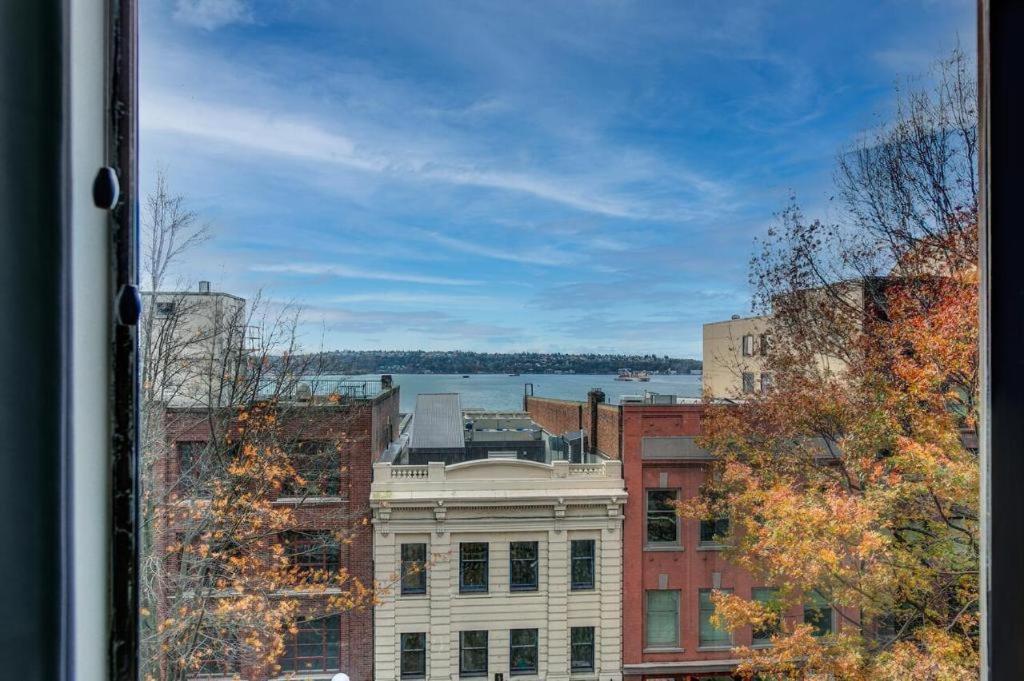 The Oxford Seattle-Downtown Hotel Exterior photo